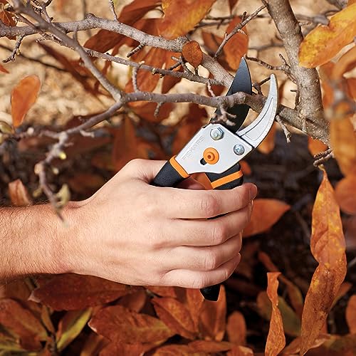 Fiskars Bypass Pruning Shears 5/8” Garden Clippers - Plant Cutting Scissors with Sharp Precision-Ground Steel Blade - UK GEMS